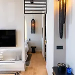 Host Neat Apartmán